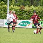 wedstrijd_dames_tegen_oud_dames_2017_073.jpg