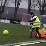 2023-01-27_glow_in_the_dark_voetbal_009.jpg