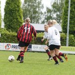 wedstrijd_dames_tegen_oud_dames_2017_038.jpg