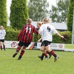 wedstrijd_dames_tegen_oud_dames_2017_039.jpg