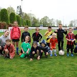 2026-04-18_training_met_vriendjes_en_vriendinnen_018.jpg