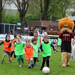 2026-04-18_training_met_vriendjes_en_vriendinnen_041.jpg