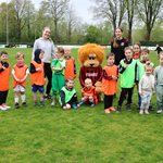 2026-04-18_training_met_vriendjes_en_vriendinnen_044.jpg