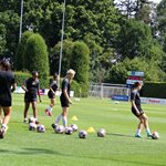 2025-07-12_warming_up_dames_036.jpg