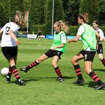 2025-07-12_warming_up_dames_055.jpg